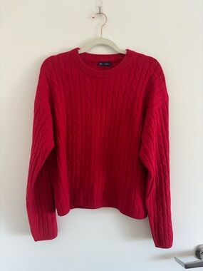 Gap Red Cable-Knit Crewneck Sweater